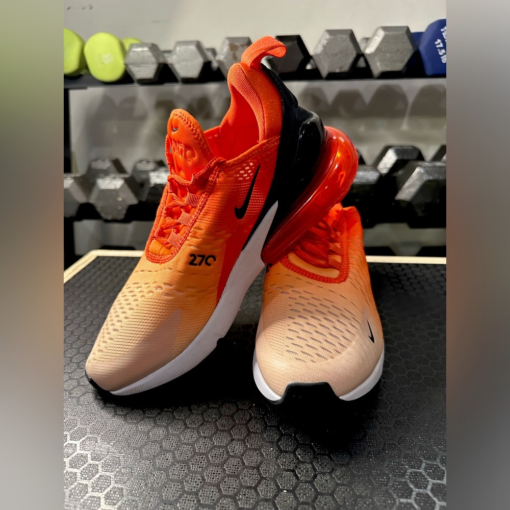Nike Air Max 270
